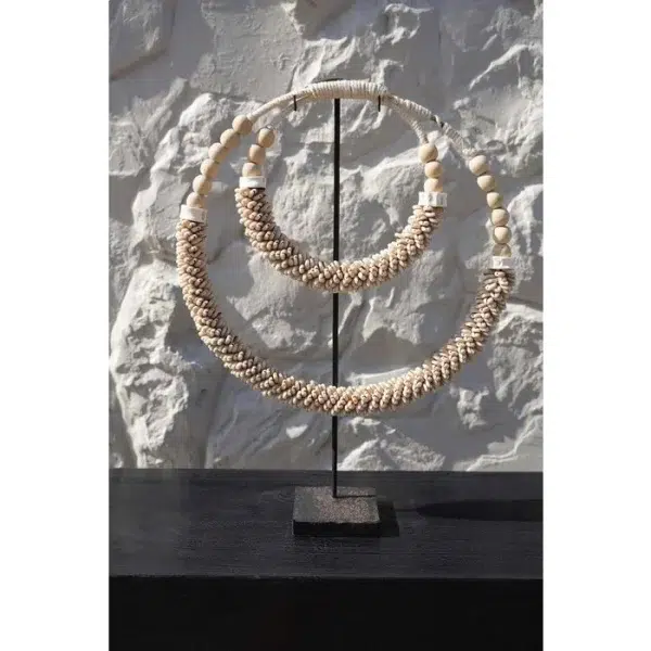 The Double Shell Necklace On Stand - Natural - Afbeelding 3